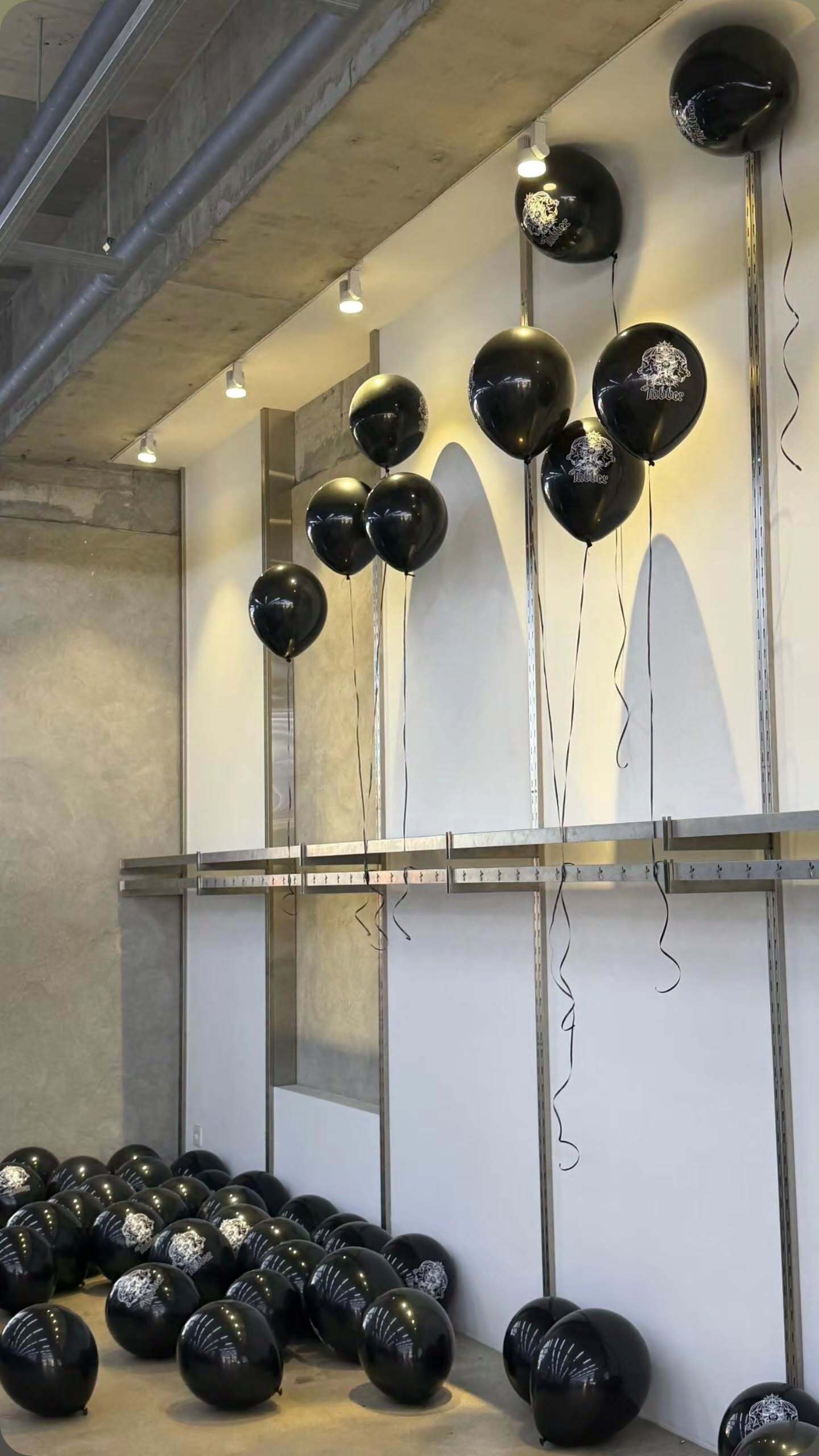 Gallery piece 17